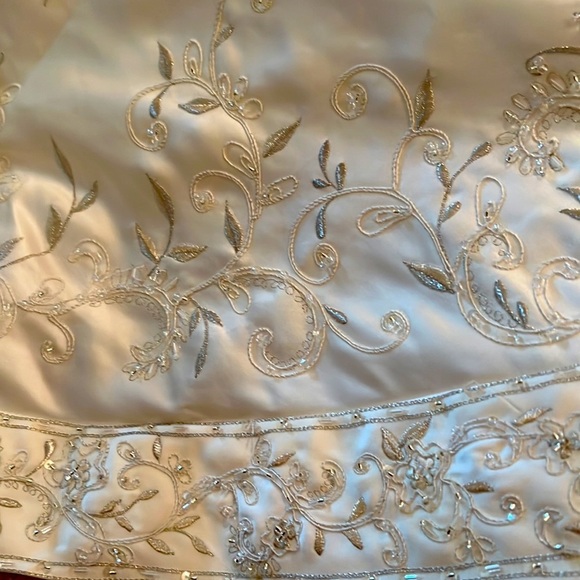 Mori Lee by Madeline Gardner - Picture 9 of 10